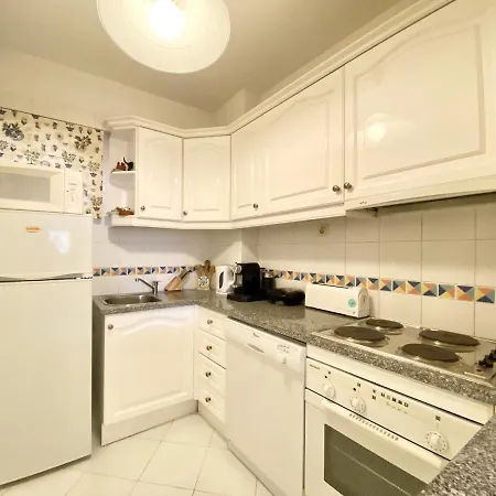 Marina Mar - Near The - Daire *