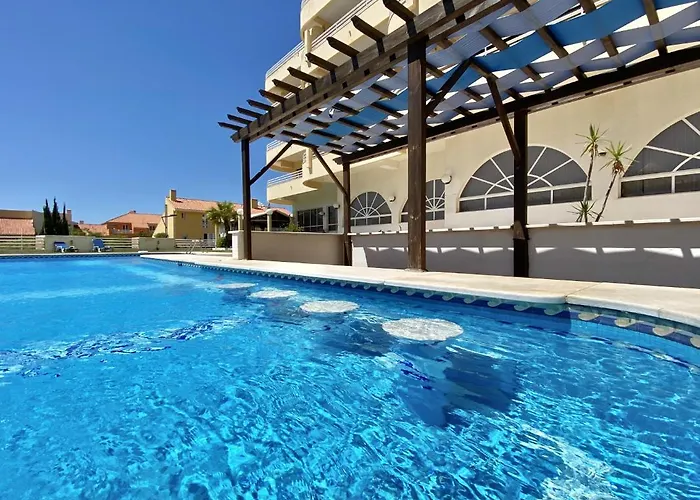 Marina Mar - Near The - *